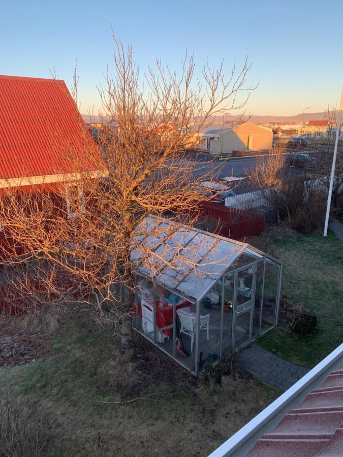 Guesthouse Heba Stokkseyri Экстерьер фото