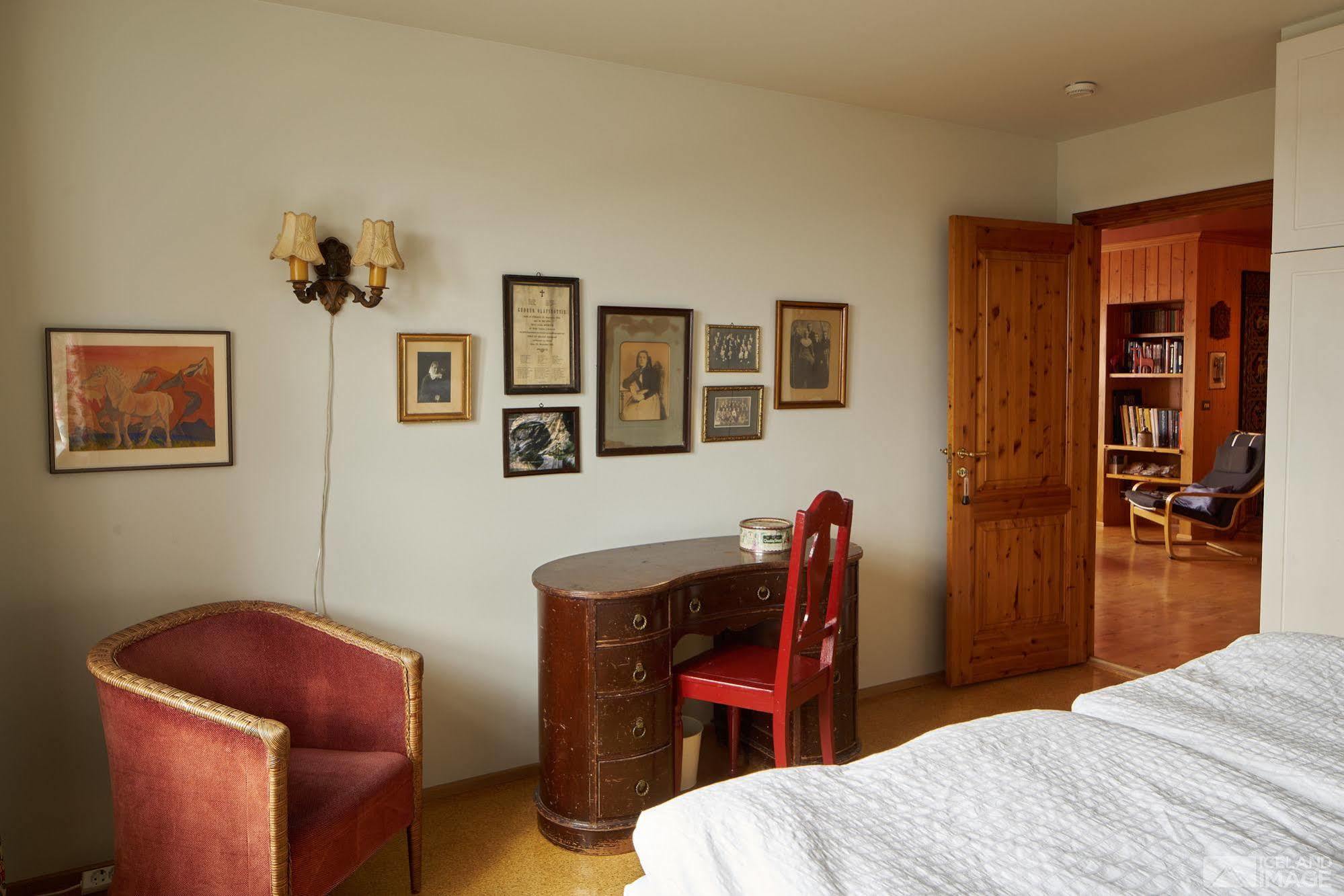 Guesthouse Heba Stokkseyri Экстерьер фото