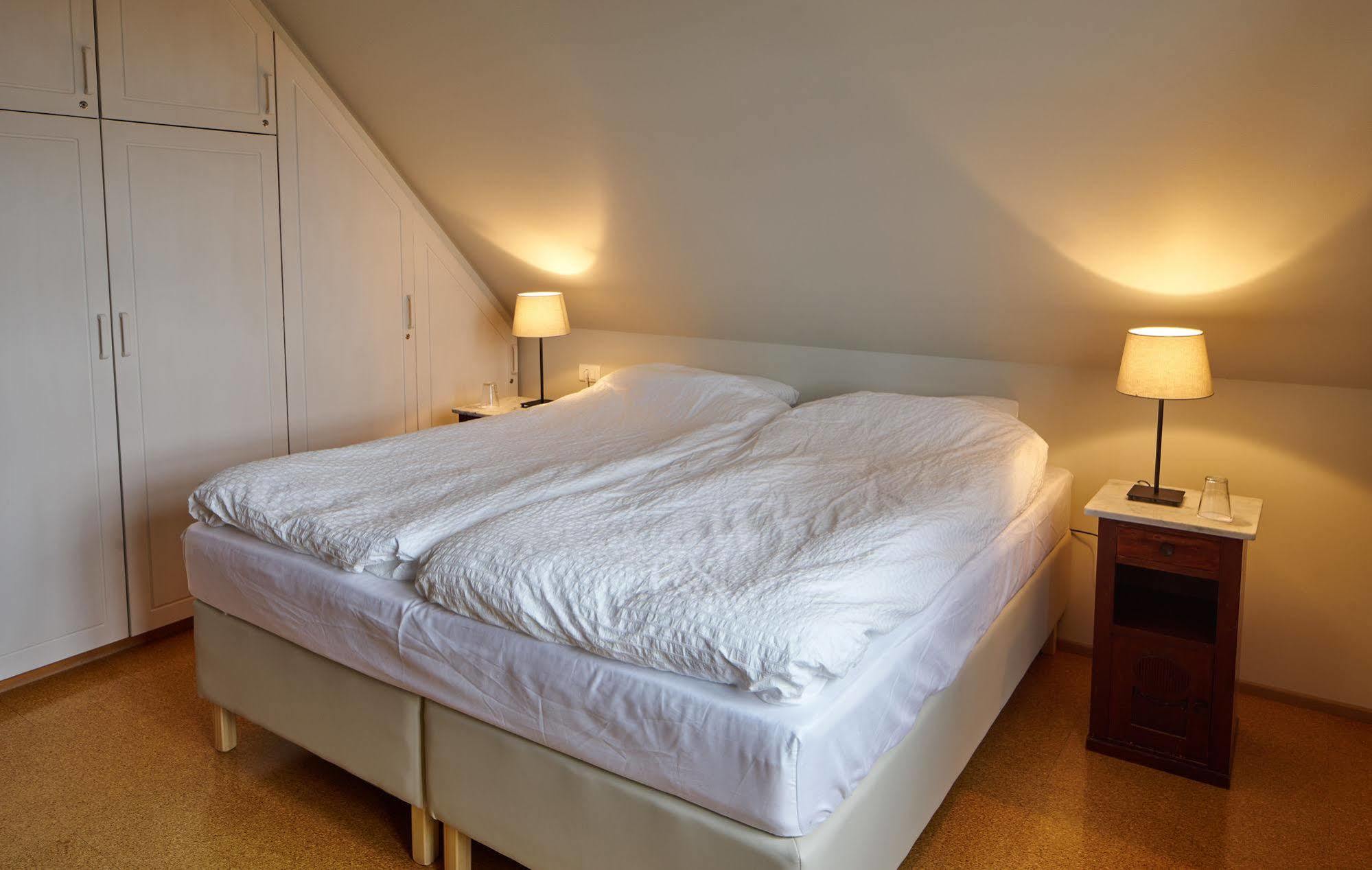 Guesthouse Heba Stokkseyri Экстерьер фото